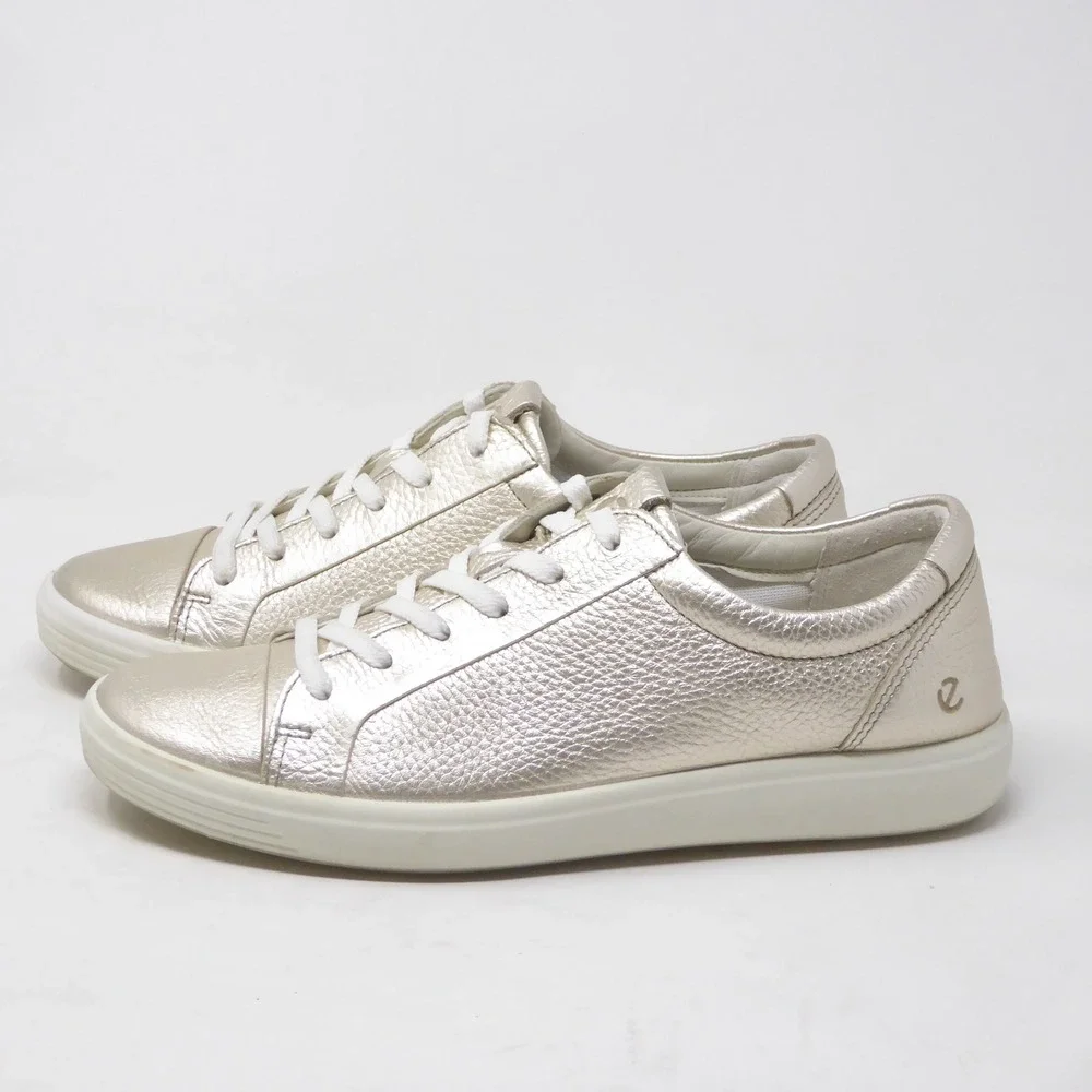 ECCO Womens Soft 7 Sneakers Gold Metallic Leather Lace Up Size 40 / 9-9.5